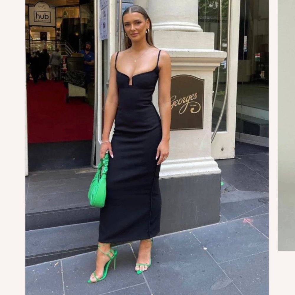 PARIS GEORGIA Black Marlo Midi Dress